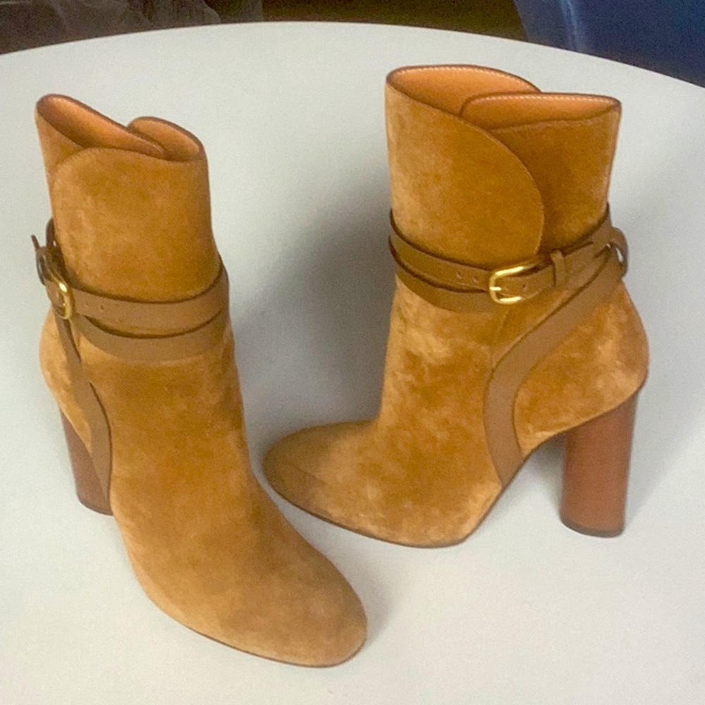 Gucci High Heel boots